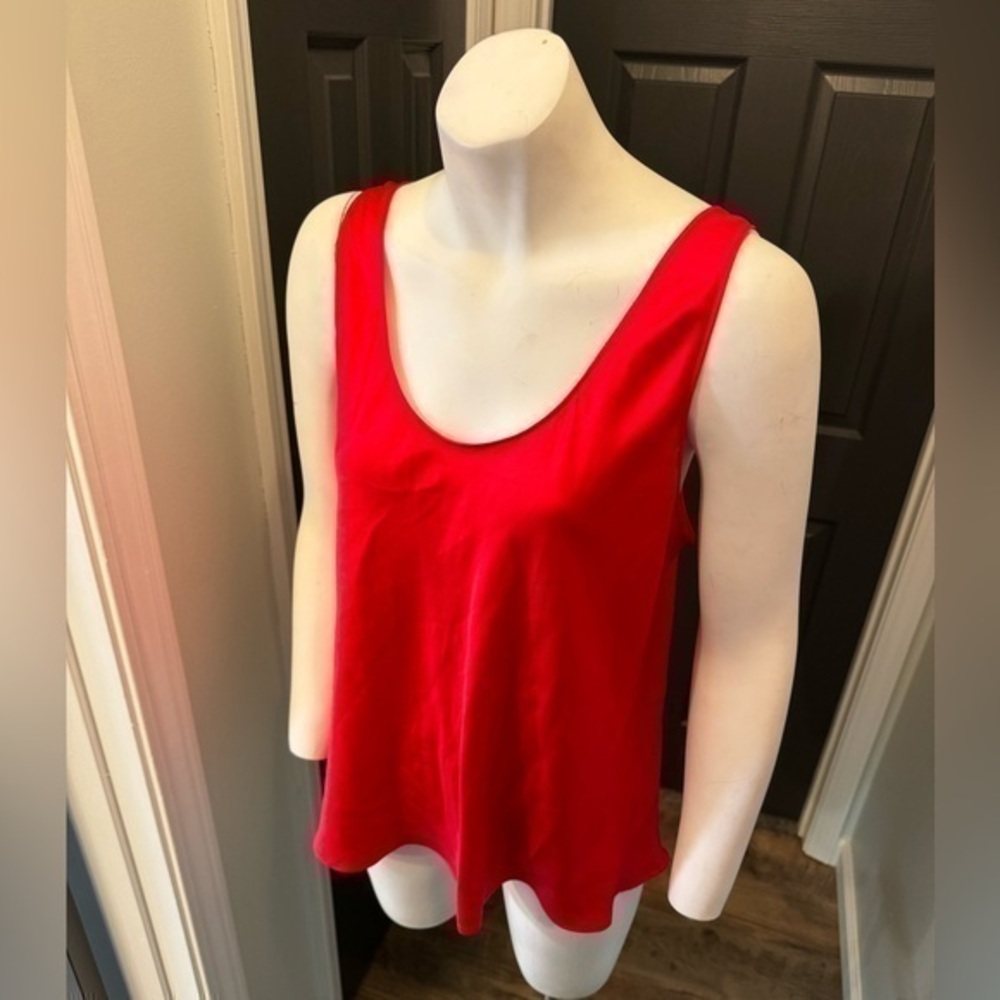 Victoria Secret women's tank top sz L red silk